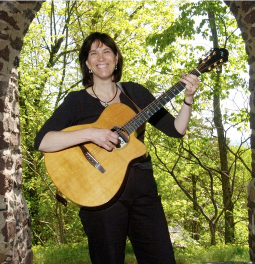 Song & Story Swap with Folksinger Jennie McAvoy