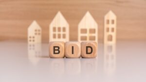 bid. bidding. construction. auction